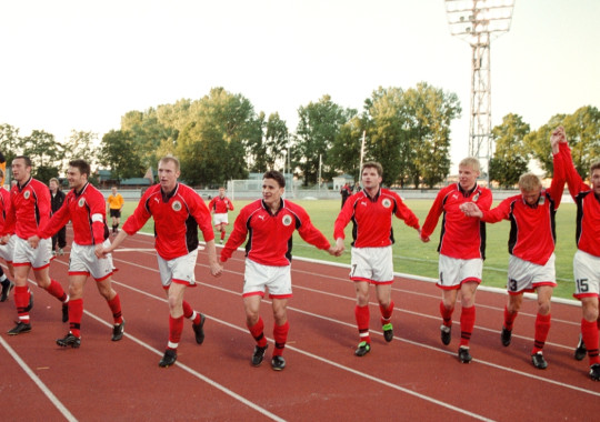 Latvijas futbola izlase pirms desmit gadiem